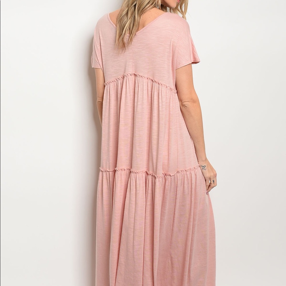 🌹 PRETTY BLUSH PINK LONG DRESS 🌹 - Picture 3 of 4